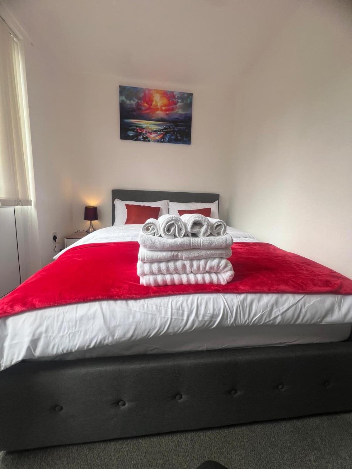 Ferienwohnung Luxury New House With Free Parking Birmingham Exterior foto